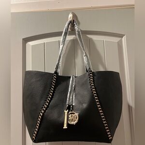 Badgley Mischka tote